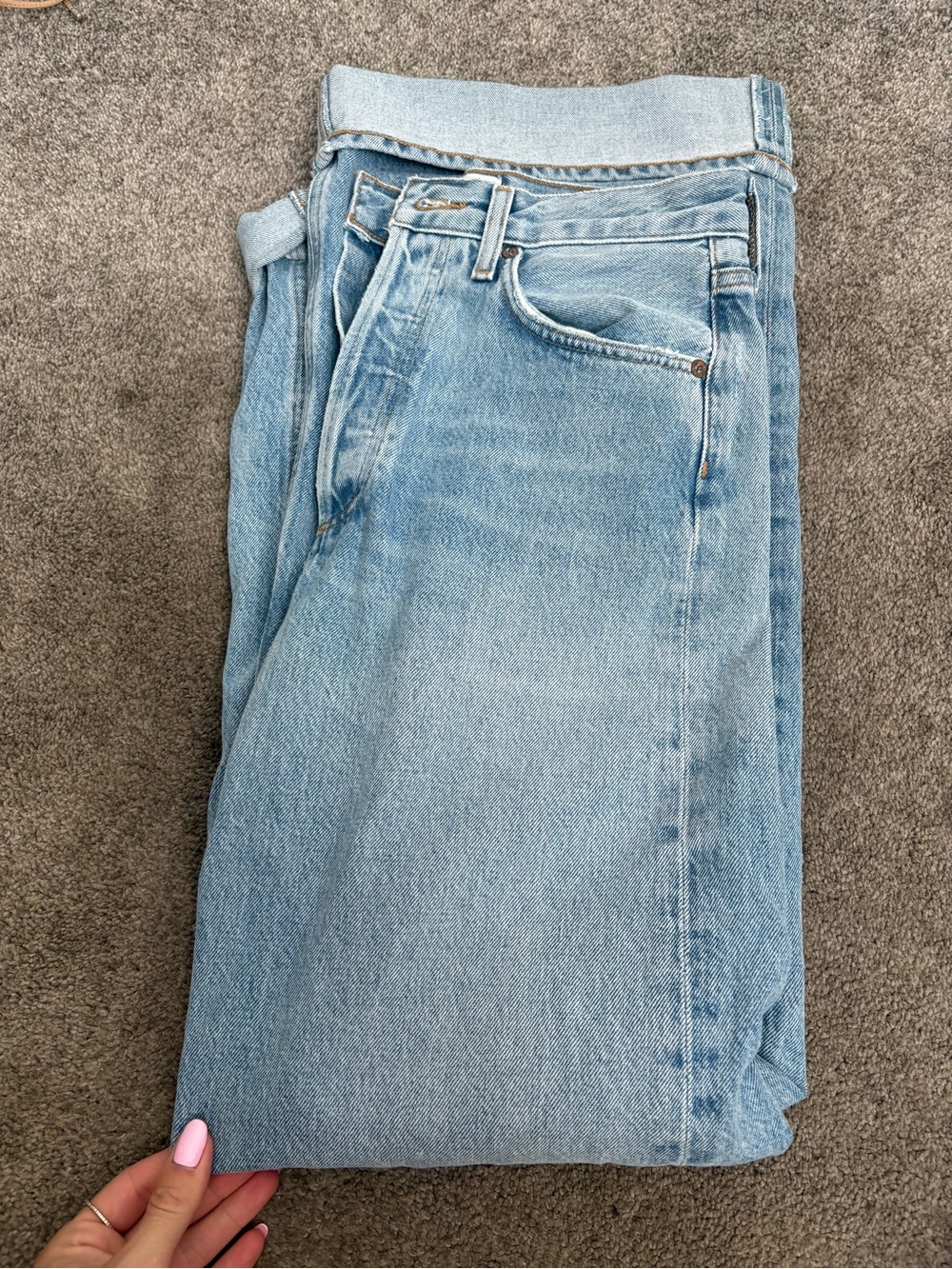 Agolde Dame Jean in light wash - Picture 5 of 6